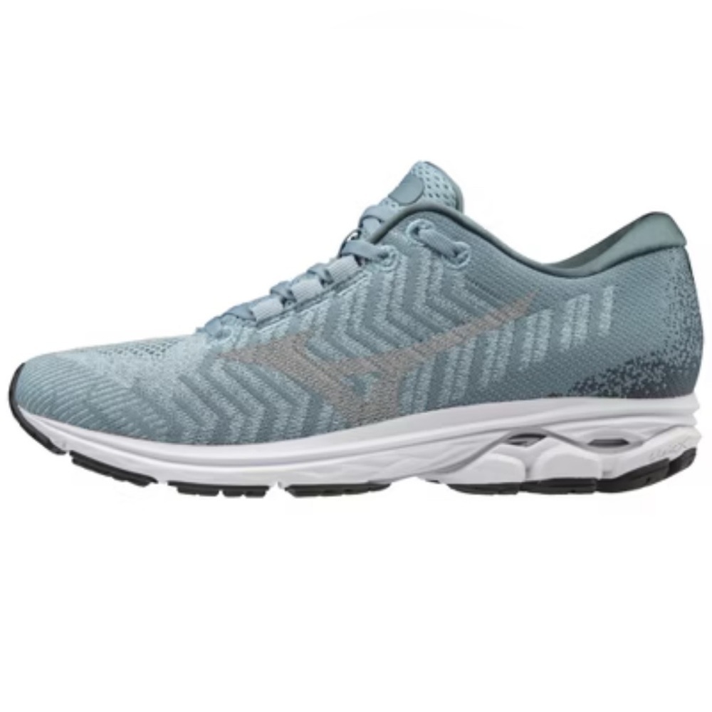 Mizuno Women's Light Blue Athletic Shoes